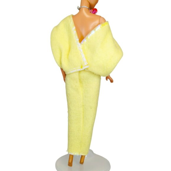 Vintage Barbie 1986 Pet Show Yellow & Gold Outfit With Skirt & Top 3658 - Picture 3 of 6